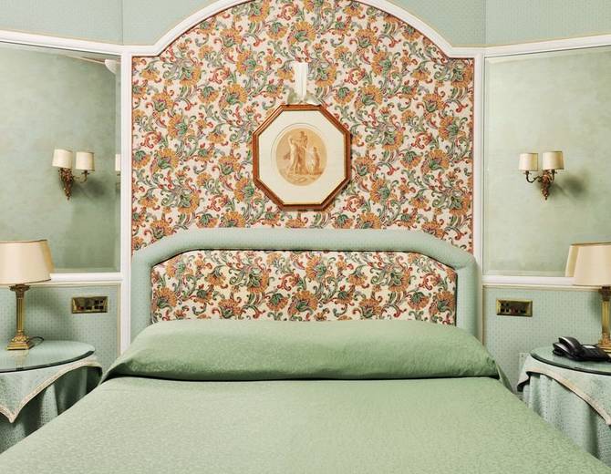 HABITACIÓN DOBLE CLÁSICA Hotel Mecenate Palace Roma HABITACIÓN DOBLE CLÁSICA Hotel Mecenate Palace Roma