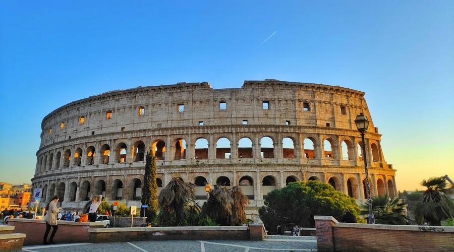 El Coliseo de Roma: historia, fascinación y símbolo de la ciudad eterna Hotel Mecenate Palace El Coliseo de Roma: historia, fascinación y símbolo de la ciudad eterna Hotel Mecenate Palace