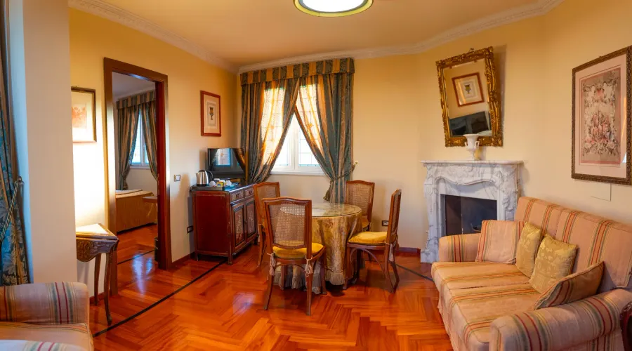 Dónde dormir en Roma: elegancia, confort y vistas impresionantes Hotel Mecenate Palace Dónde dormir en Roma: elegancia, confort y vistas impresionantes Hotel Mecenate Palace