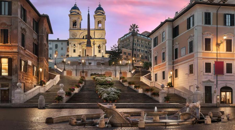 La elegancia y la historia de la Piazza di Spagna de Roma Hotel Mecenate Palace La elegancia y la historia de la Piazza di Spagna de Roma Hotel Mecenate Palace
