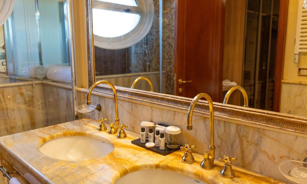 Suite Romántica Hotel Mecenate Palace Roma Suite Romántica Hotel Mecenate Palace Roma