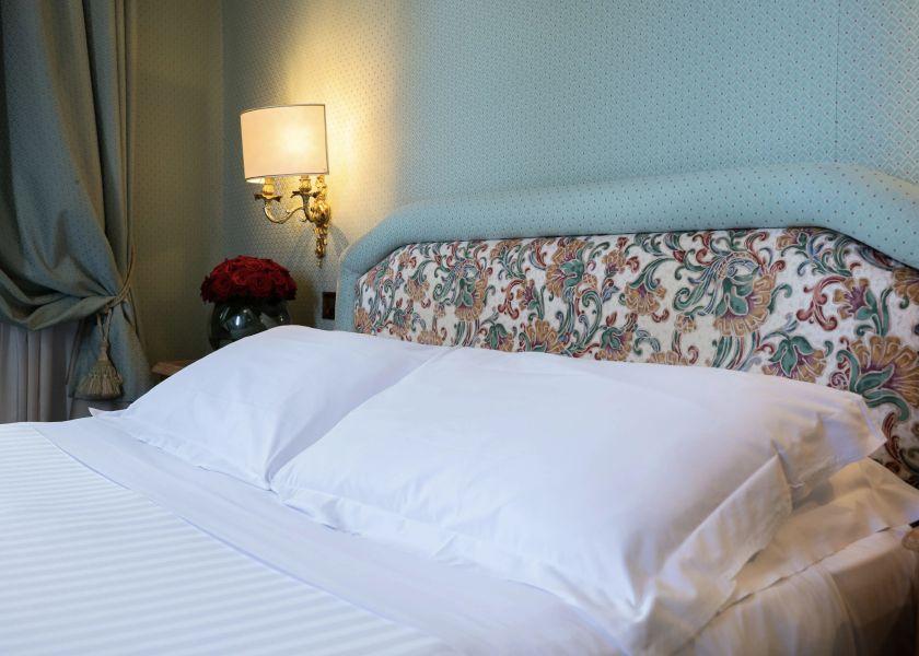 Habitación Doble Clásica Hotel Mecenate Palace Roma Habitación Doble Clásica Hotel Mecenate Palace Roma