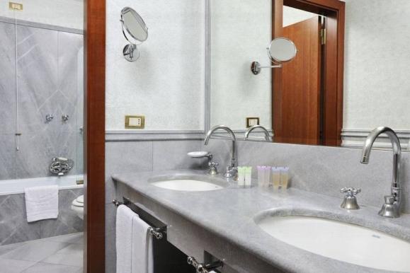 Habitación Doble Superior Hotel Mecenate Palace Roma Habitación Doble Superior Hotel Mecenate Palace Roma